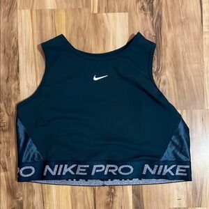 Nike Women's Blue/Green Crop Top